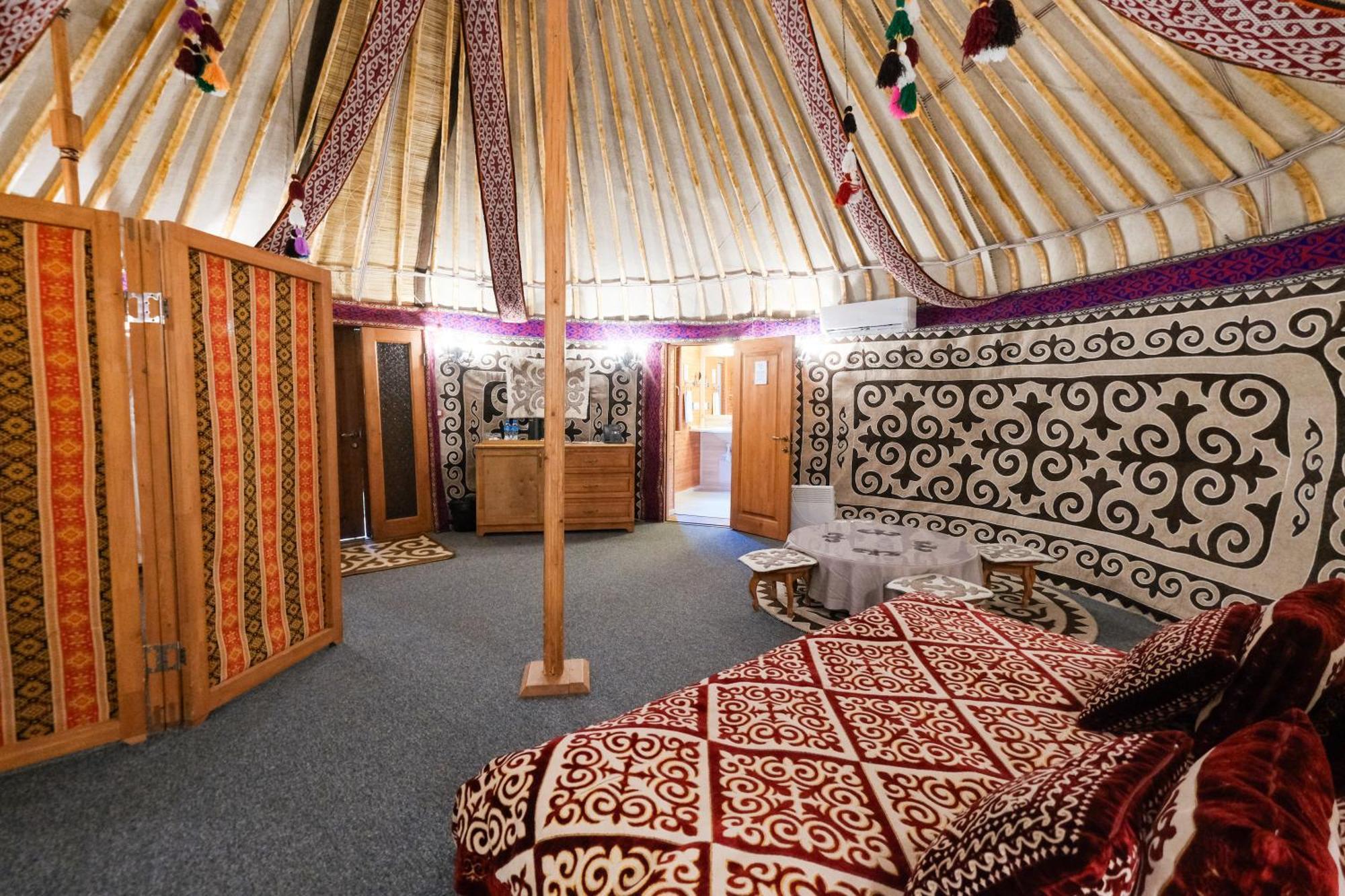Oi-Qaragai Mountain Resort Besqaynar Exterior foto
