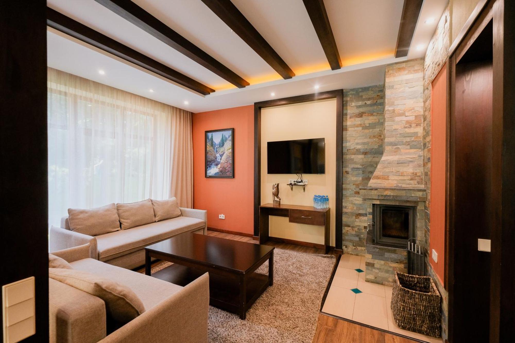 Oi-Qaragai Mountain Resort Besqaynar Exterior foto